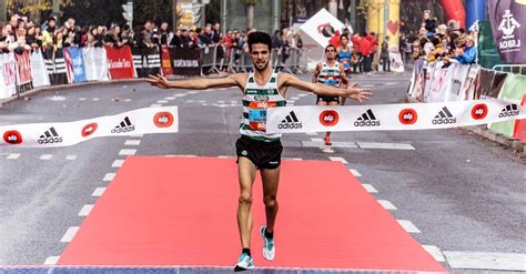 Kostenloses Foto zum Thema: athlet, athleten, bewegung