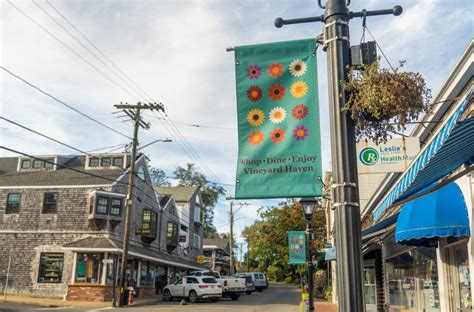 Which Of The 6 Martha S Vineyard Towns Is Best For You A Guide