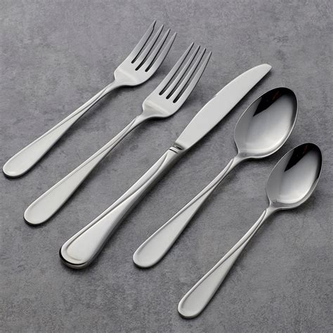 Flight 45 Piece Everyday Flatware Set Oneida