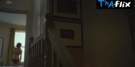 Florence Pugh Nude Anna Friel Nude Marcella S E Tnaflix