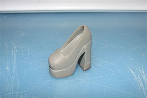 Как сделать туфли для кукол Монстр Хай, Барби из полимерной глины?