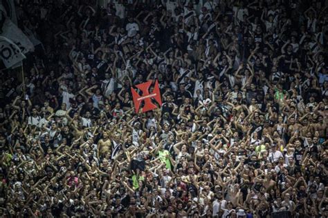 P Blico E Renda De Vasco X Palmeiras Pelo Brasileiro No Man