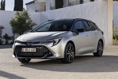 Fiche Technique Toyota Corolla Touring Sports L Ch