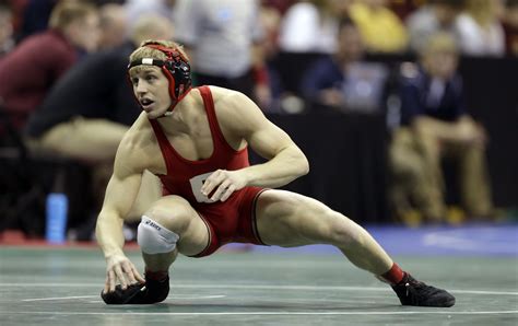 Kyle Dake Is Going for Four - The New York Times