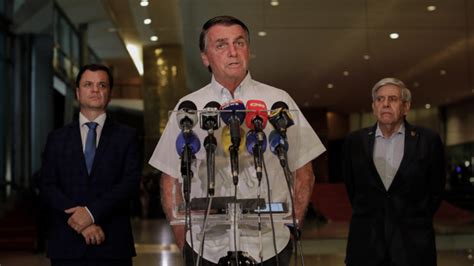 Bolsonaro divulga 22 promessas às vésperas da eleição leia