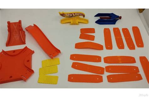 Hot Wheels P Lya Elemek Egyben Xvi Ker Let Kisaut K J Fog S