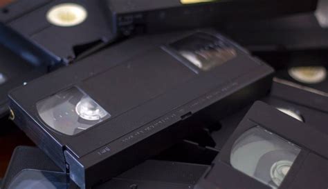 Couple Ordered To Pay Adult Son 30 441 For Trashing Porn