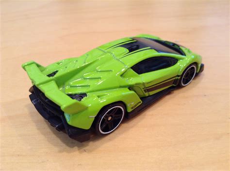 JULIAN S HOT WHEELS BLOG Lamborghini Veneno HW Exotics