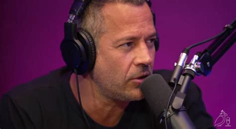 VÍDEO Após reclamação de ator relembre o BEIJO GAY entre MALVINO SALVADOR e GUILHERME LEICAM