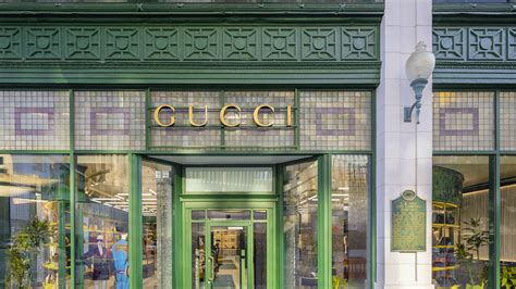 gucci opens  retail store  downtown detroit essence essence