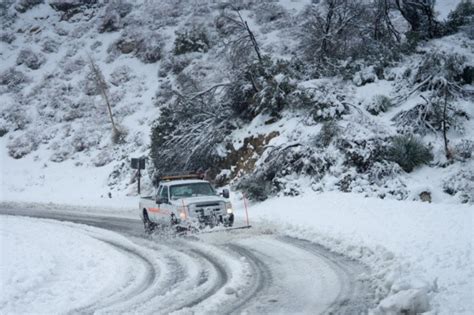 Fuertes Nevadas Azotan El Sur De California Tn Tv