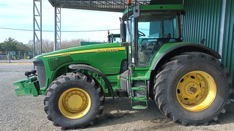 Tractor John Deere 8220 Agroavisos