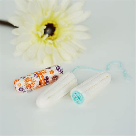 2023 Feminine Hygiene Products Tampon Organic Cotton Disposable Women Tampons China Tampons