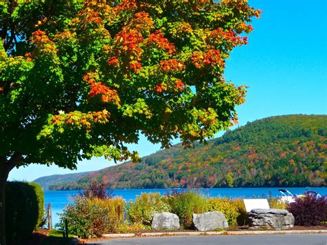 Two Beautiful Fall Foliage Towns Williamstownmass Cooperstown Ny