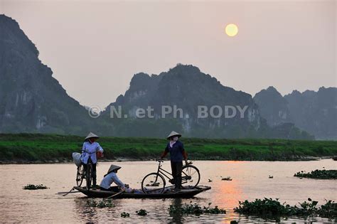 Philippe Body Photographies BAIE HA LONG TERRESTRE VIETNAM HA