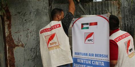 Bantuan Air Bersih Amanah Rakyat Indonesia Untuk Keluarga Duafa Di Gaza