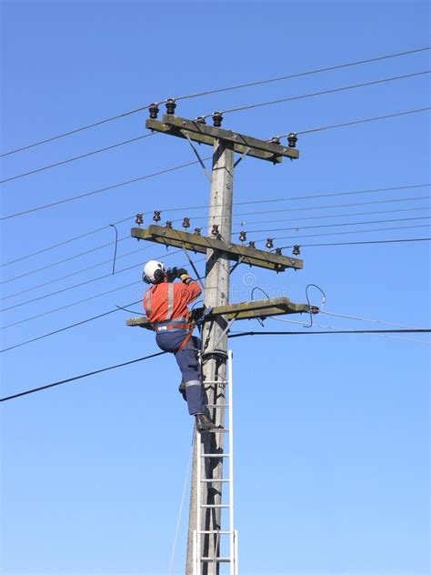 The linesman stock image. Image of voltage, descending - 2540189