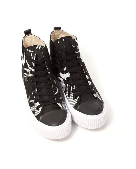 McQ By Alexander McQueen Mens High Top Swallow Plimsoll Shoes