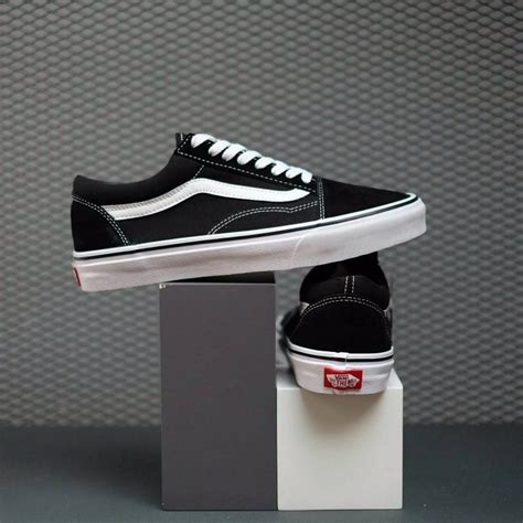 Jual Sepatu Vans Original Old Skool Classic Black White Shopee Indonesia