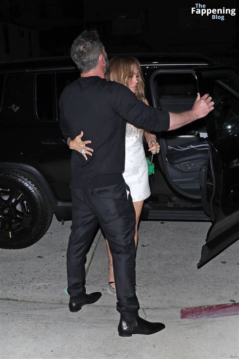 Jennifer Lopez & Ben Affleck Reignite Sparks with Enchanting Dinner