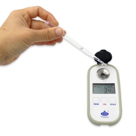 Digital Handheld Refractometer, Model 95200-009