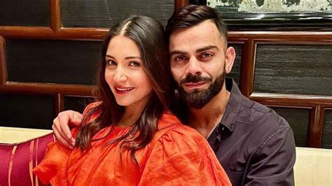 Virat Kohli Celebrates Anushka Sharma S Birthday At Manu Chandra S