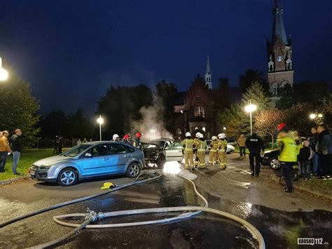 Jedlicze Pożar samochodu na parkingu przy kościele