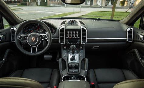 Porsche Cayenne Turbo Interior