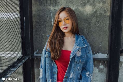 เสอแดงนอง ฟ naked cosplay asian photos Onlyfans Patreon Fansly cosplay leaked pics