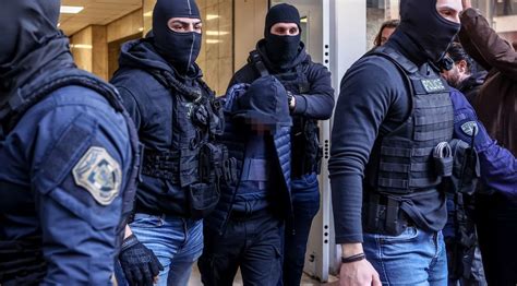 «Θα τον βιάσουμε και θα τον σκοτώσουμε αν μιλήσει!» - Απειλές στον ...