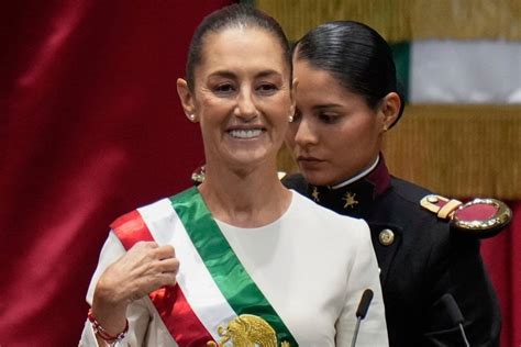 Claudia Sheinbaum asume como primera presidenta de México