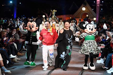 Opening Ceremony parades at Disneyland and presenting the Mickey Mouse ...