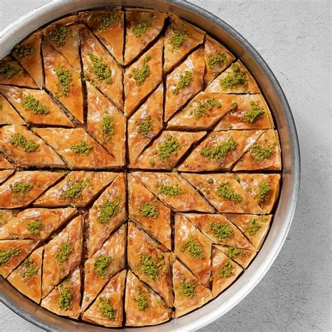 Middle Eastern Baklava | Elle Gourmet