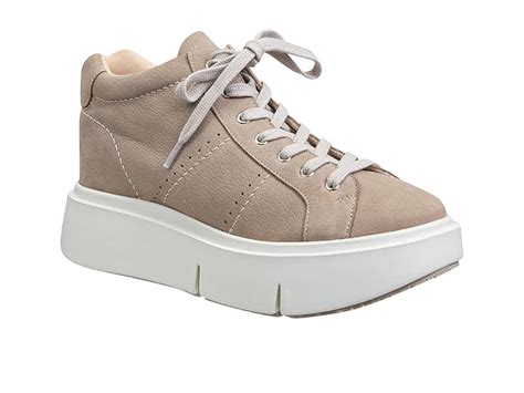 Women S Naked Feet Essex 6pm