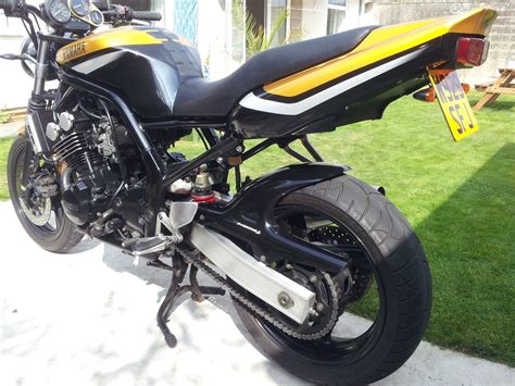 Yamaha Fazer Street Fighter Modifications