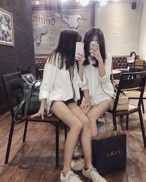 Pin De Kethellyn Felix Em Hotten And Ulzzang Casais Lésbicos Fofos