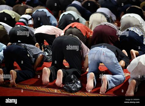 Friday Prayer For Moslems Hi Res Stock Photography And Images Alamy