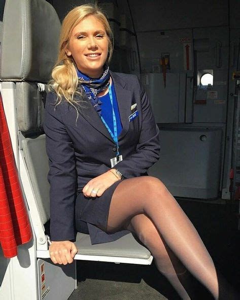 592 Best Flight Attendants In Pantyhose Images On Flight Attendant Cabin Crew Airline