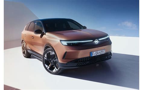 Opel Unveils Stunning Next Generation Grandland SUV | Opel | Stellantis