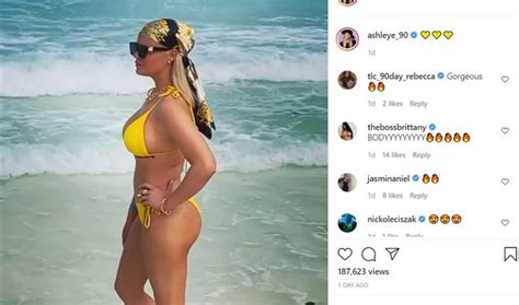 Hot Sexy Ashley Martson Bikini Pics