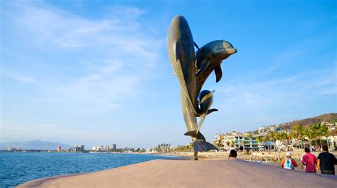 Malecon in Downtown Puerto Vallarta - Tours and Activities | Expedia.ca