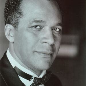 Clifton Davis Net Worth 2024: Wiki, Married, Family, Wedding, Salary