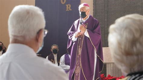 Arzobispo De Monterrey Preside Misa De AcciÓn De Gracias Y Bendice