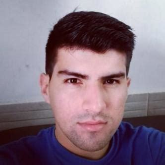 MACHO JOVEN BIEN DOTADO FUL TIRON BUSCA GAYS MADURO DE CLOSET CARACAS