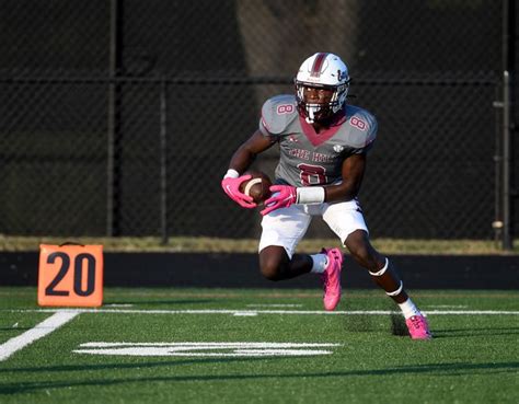 Snow Hill football holds off Nandua for big win: Photos 