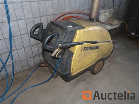 Nettoyeur Haute Pression Karcher HDS 695 S - Atelier de préparation de ...