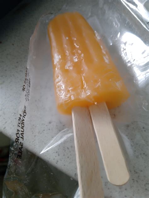 My popsicle had 2 sticks instead of 1 : r/mildlyinteresting