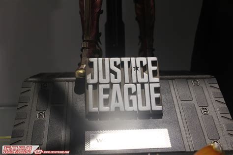 Hot Toys Justice League Wonder Woman Toys Zone D Figures Price List