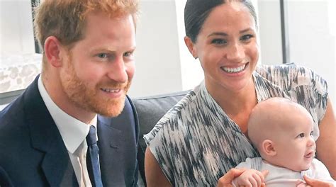 Meghan Markle E Harry Anunciam Nova Gravidez E Ela Exibe A Barriguinha