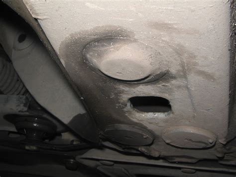 Заглушка лонжерона — Renault Grand Scenic II, 1,5 л, 2008 года ...